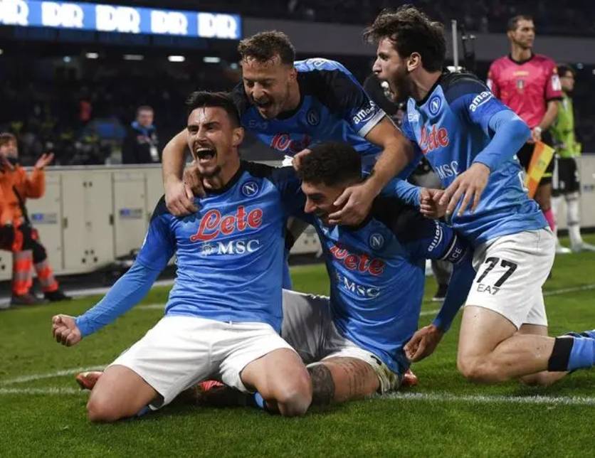 世俱杯官网-那不勒斯防线高效抵挡对手攻势的简单介绍