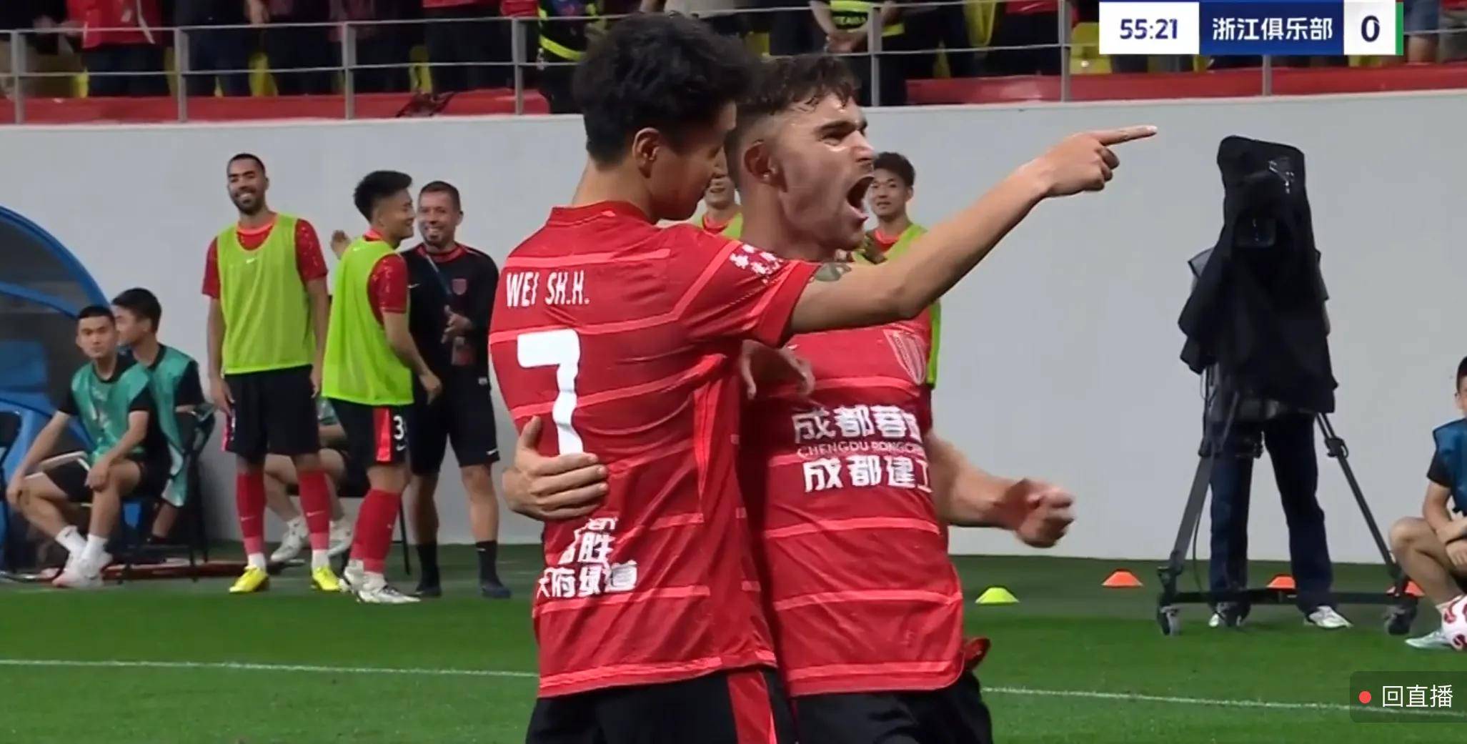 劲敌对碰,中超球队手握胜利 劲敌对碰,中超球队手握胜利