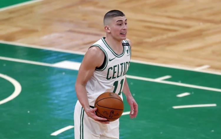 关于爵士队凯尔斯科特因脚踝伤势恐无法出战季后赛的信息 关于爵士队凯尔斯科特因脚踝伤势恐无法出战季后赛的信息