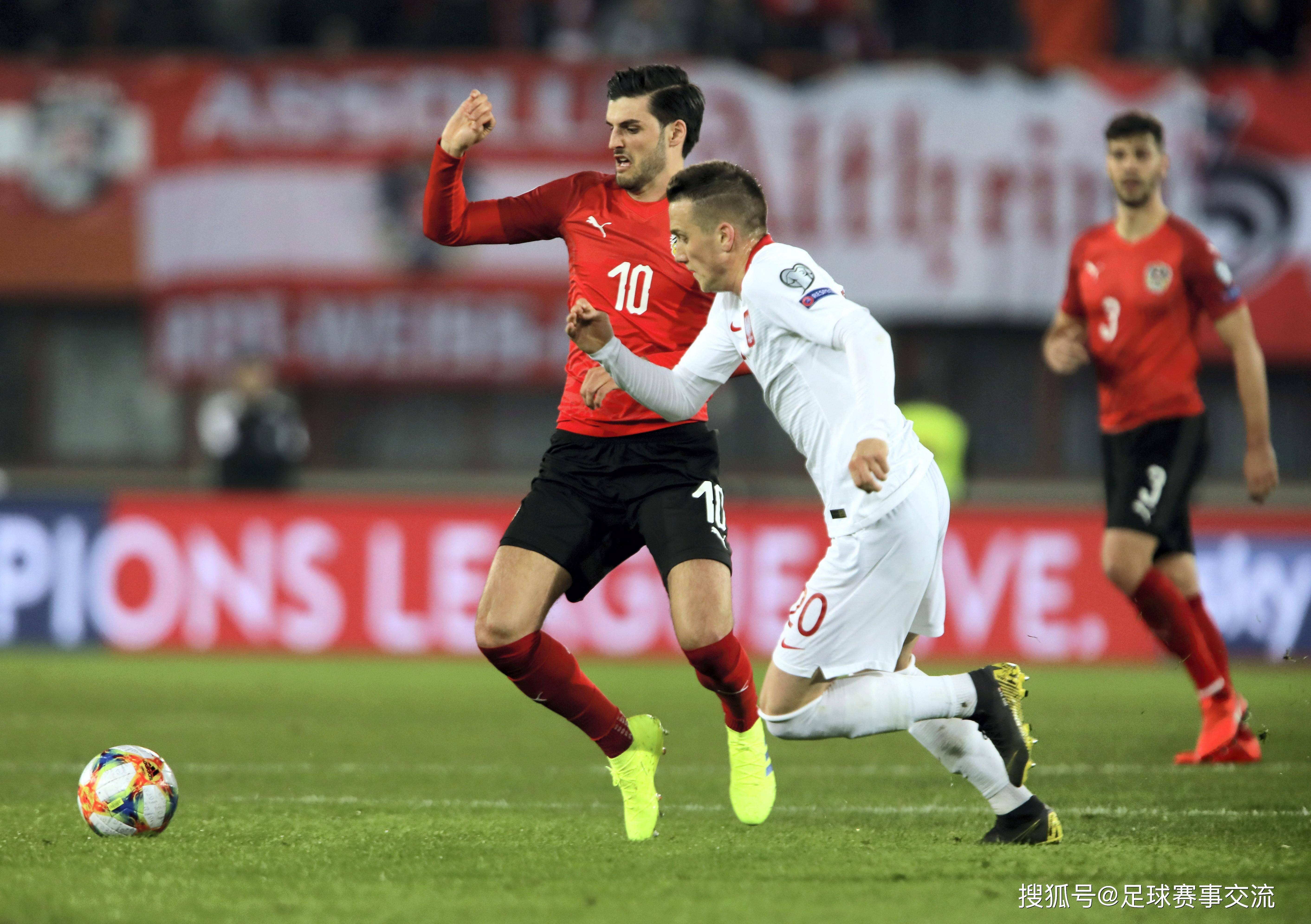 世俱杯官网-亚洲足球赛事如火如荼,胜负悬而未决的简单介绍