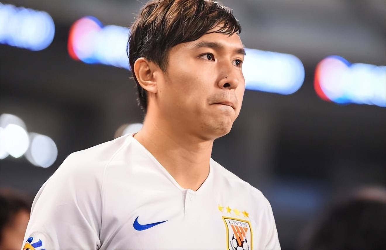 山东鲁能主场大胜,积分榜上逐渐崭露头角 山东鲁能主场大胜,积分榜上逐渐崭露头角