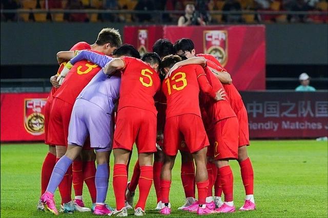 关于小牛队战胜强敌，球队士气大振！的信息