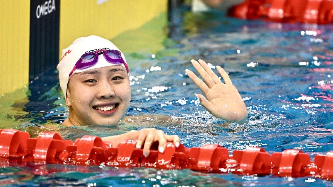 破纪录！百米蛙泳中国选手夺牌