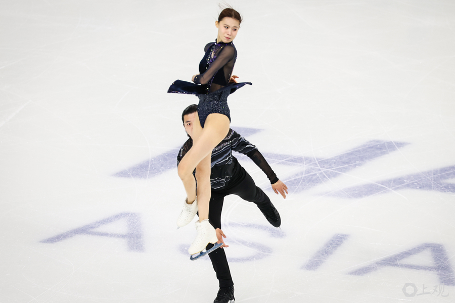 世俱杯奖金-瑞典花样滑冰队以一敌众,夺魁金牌