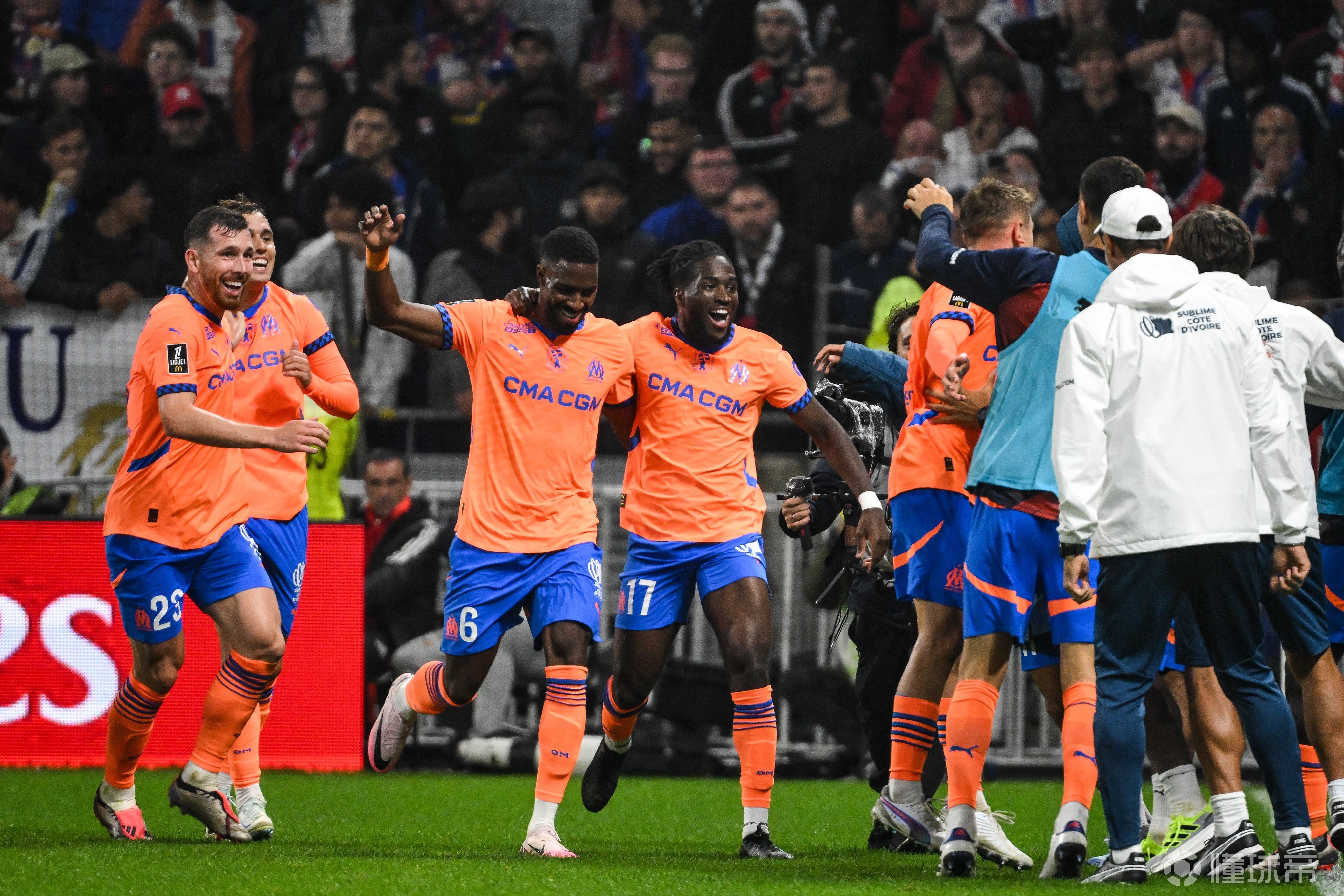 世俱杯赛程-里昂队在法甲比赛中取得三分