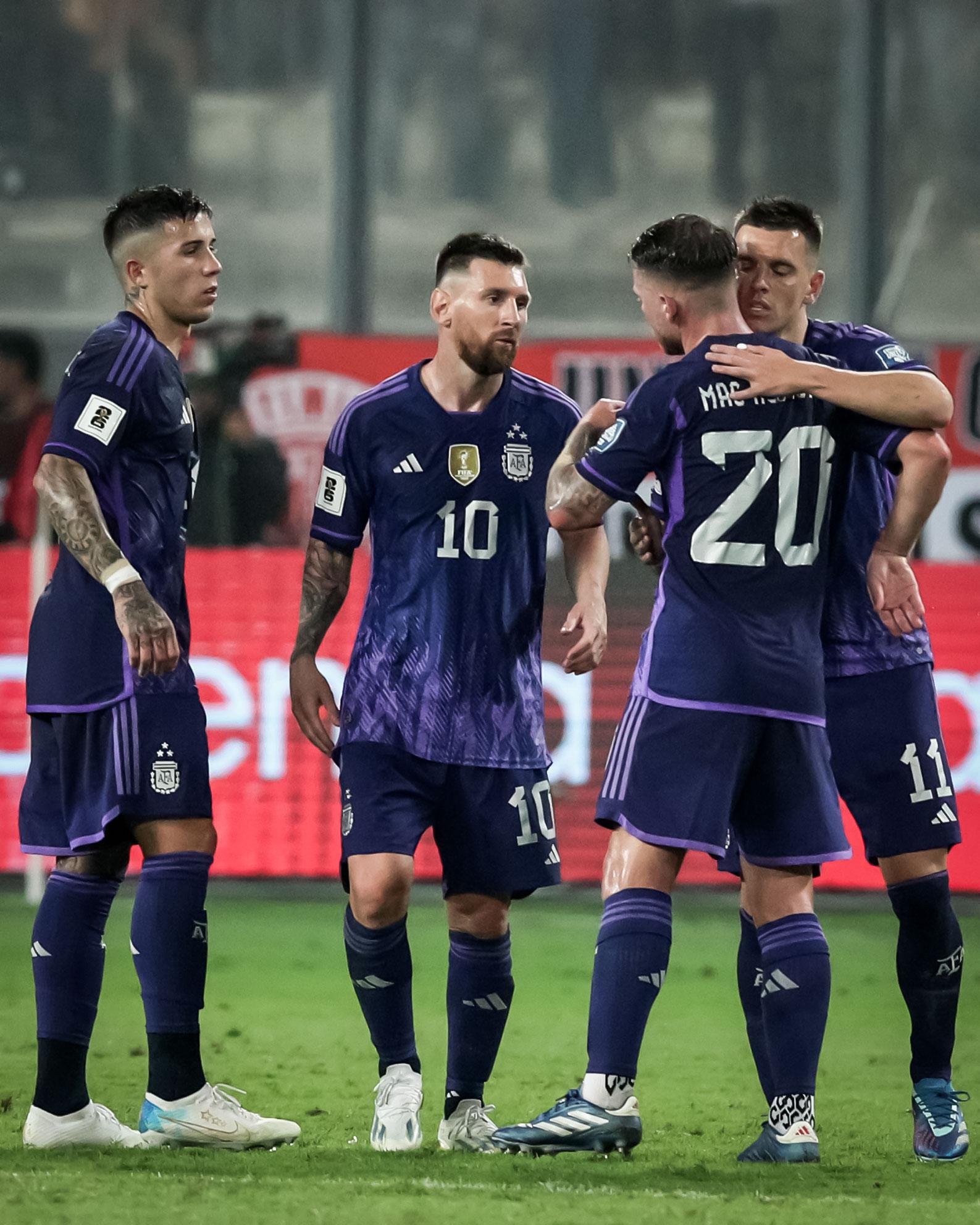 包含天津泰达门神连连扑出,客场取胜锁定胜局的词条 包含天津泰达门神连连扑出,客场取胜锁定胜局的词条