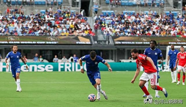 包含切尔西客场胜出,争冠形势胶着不下的词条 包含切尔西客场胜出,争冠形势胶着不下的词条