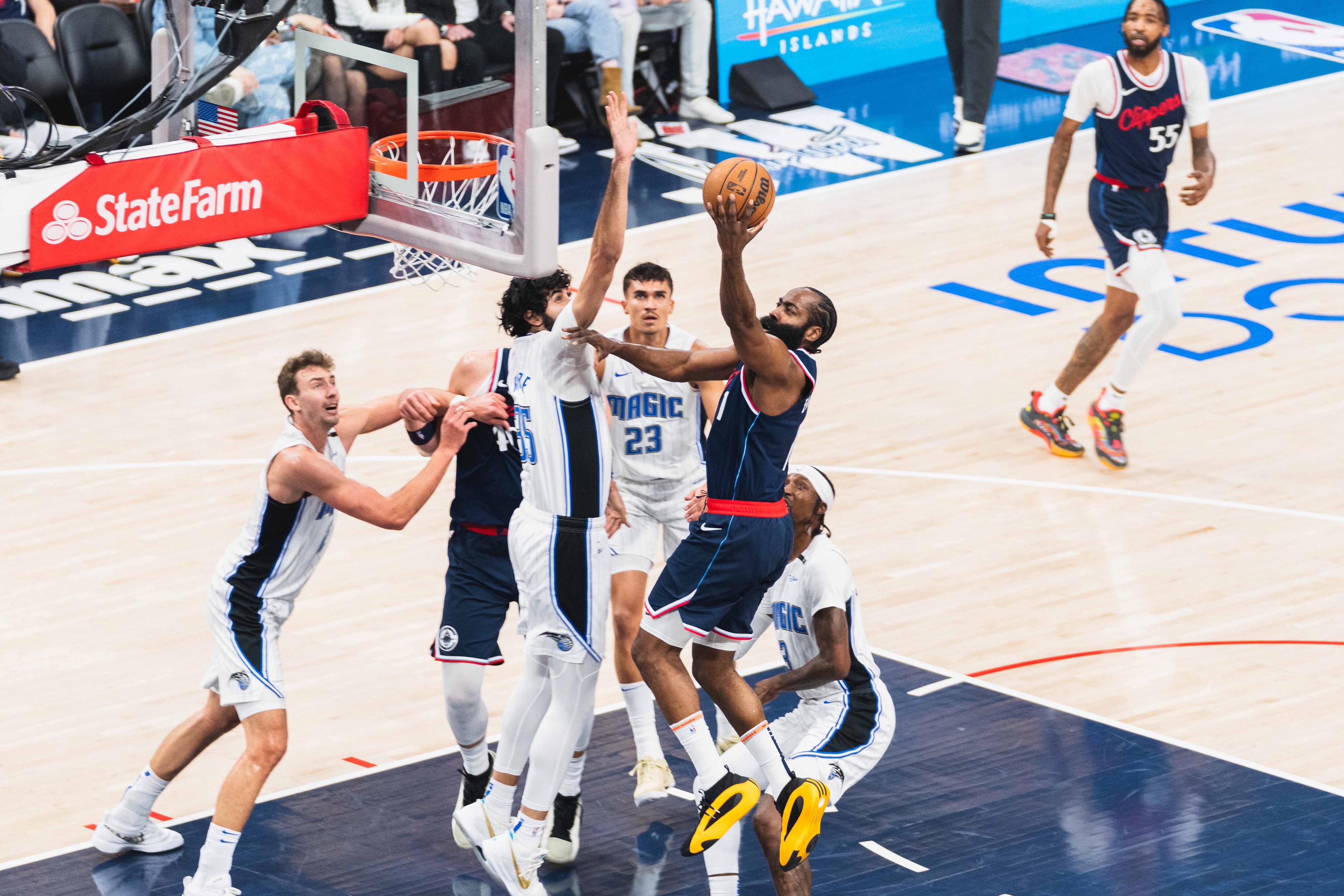 世俱杯2025-快船客场大胜魔术,取得七连胜