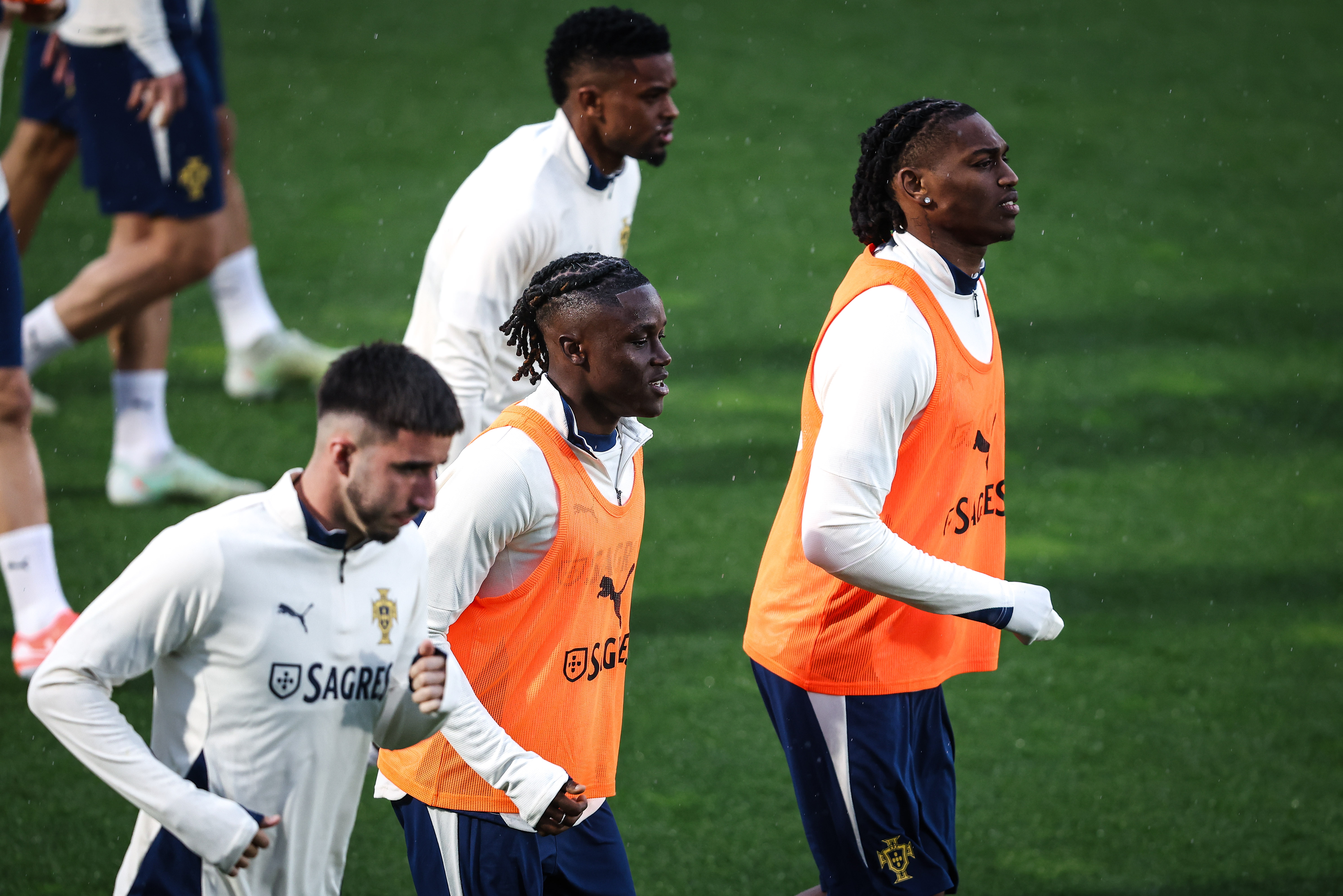 葡萄牙士气高昂备战斯洛伐克,夺取胜利为己任 葡萄牙士气高昂备战斯洛伐克,夺取胜利为己任