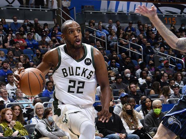 哥伦比亚球队豪取七连胜,晋级半决赛 哥伦比亚球队豪取七连胜,晋级半决赛