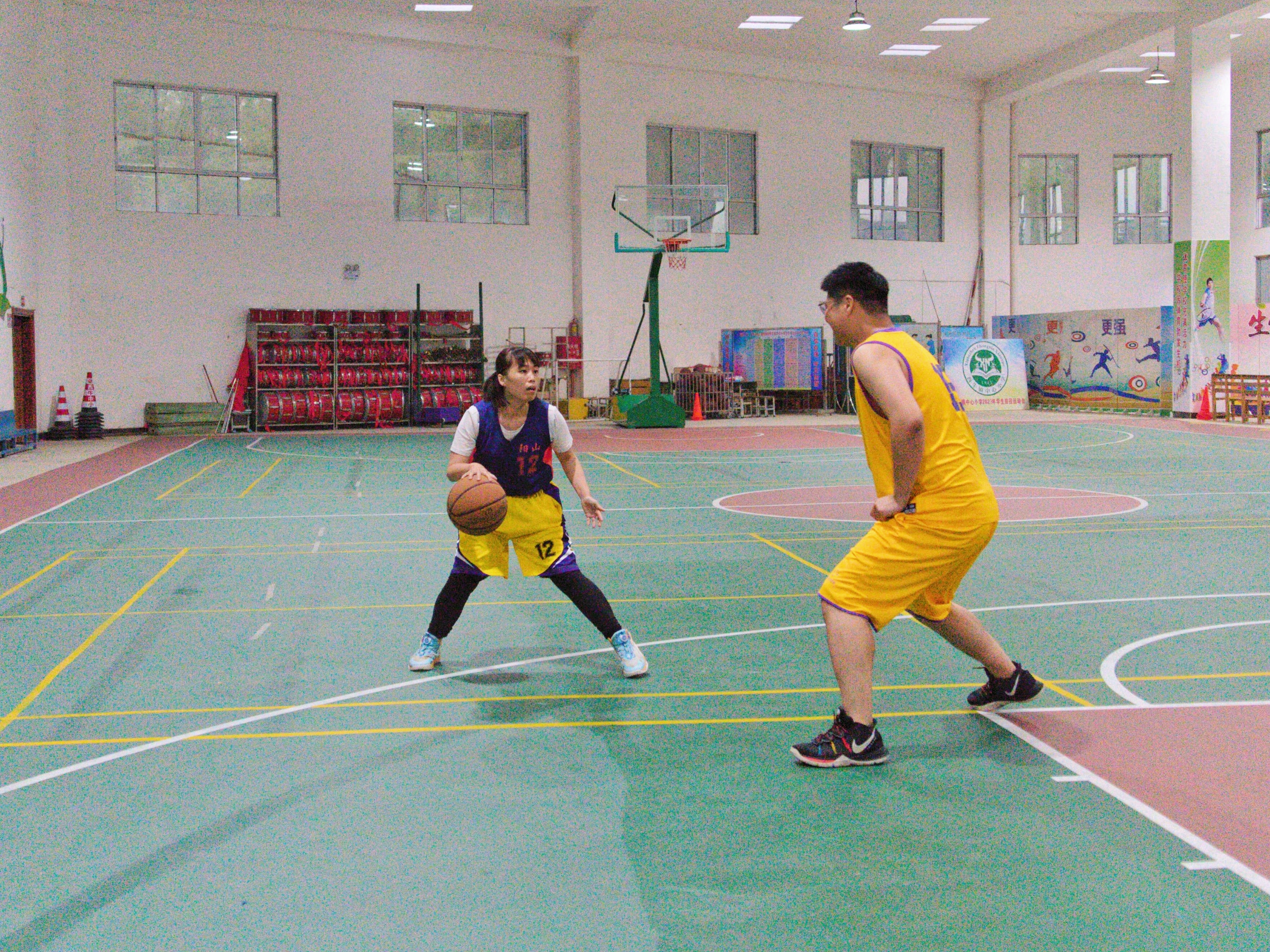 奋勇向前不言败,甘肃队晋级季后赛意气风发 奋勇向前不言败,甘肃队晋级季后赛意气风发