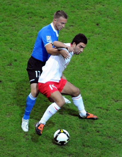 包含保加利亚在客场比赛中逼平爱沙尼亚的词条 包含保加利亚在客场比赛中逼平爱沙尼亚的词条