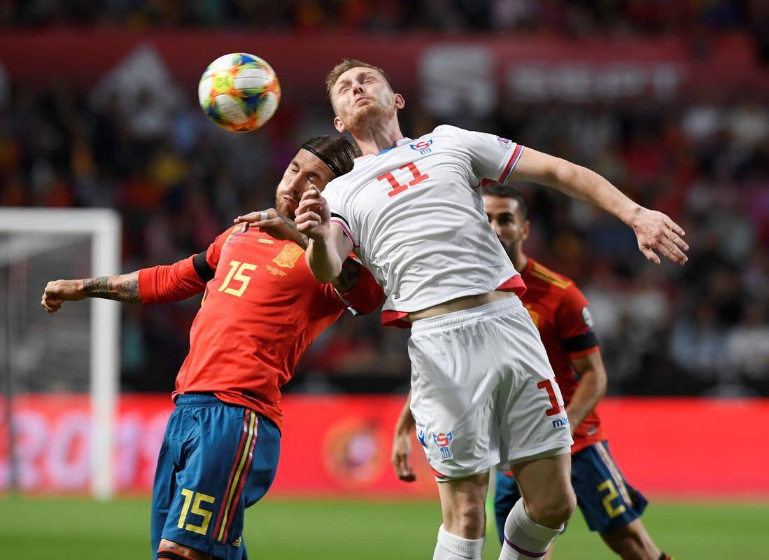 法国队遭淘汰,捷克出局 法国队遭淘汰,捷克出局