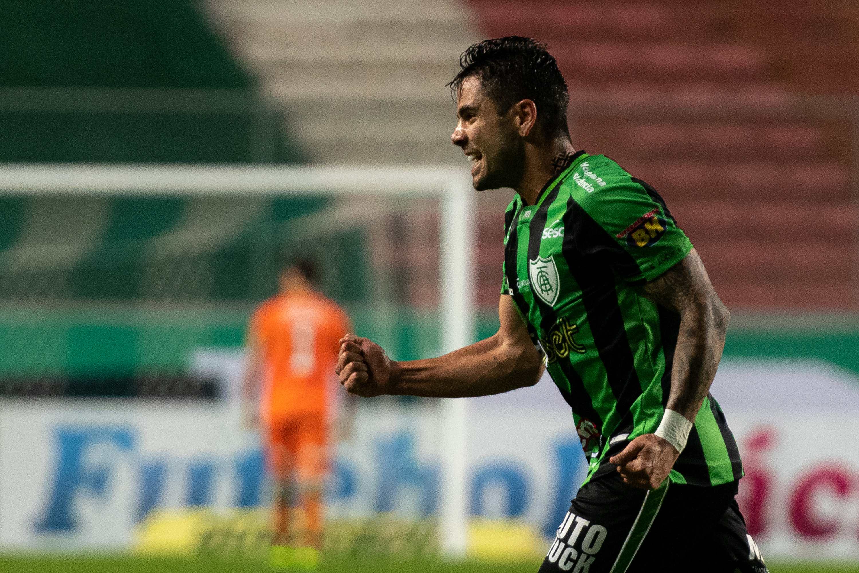 世俱杯赛程-比达尔进球狂欢,球队备战众志成城