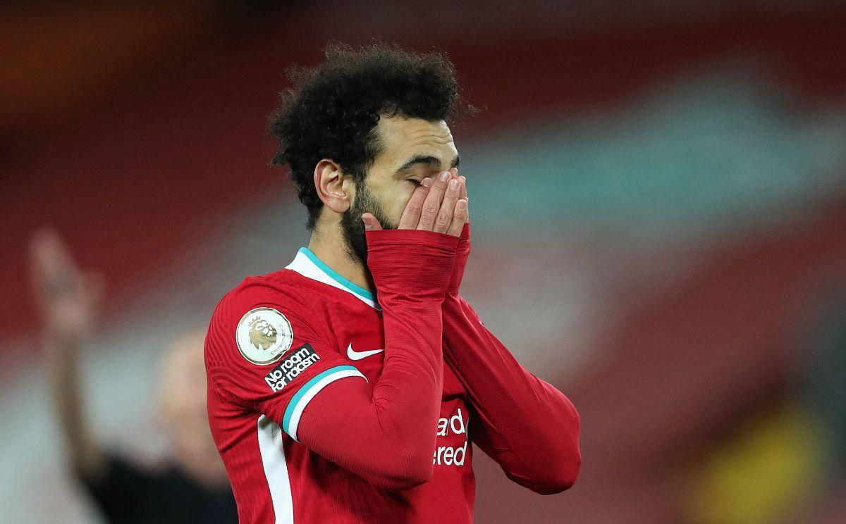 狼队主场惨败,保级形势堪忧 狼队主场惨败,保级形势堪忧