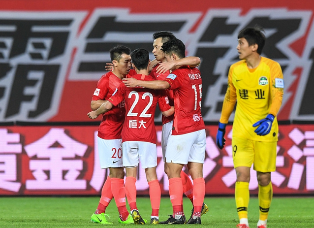 世俱杯冠军-恒大主场轻松取胜,稳固领先地位!的简单介绍