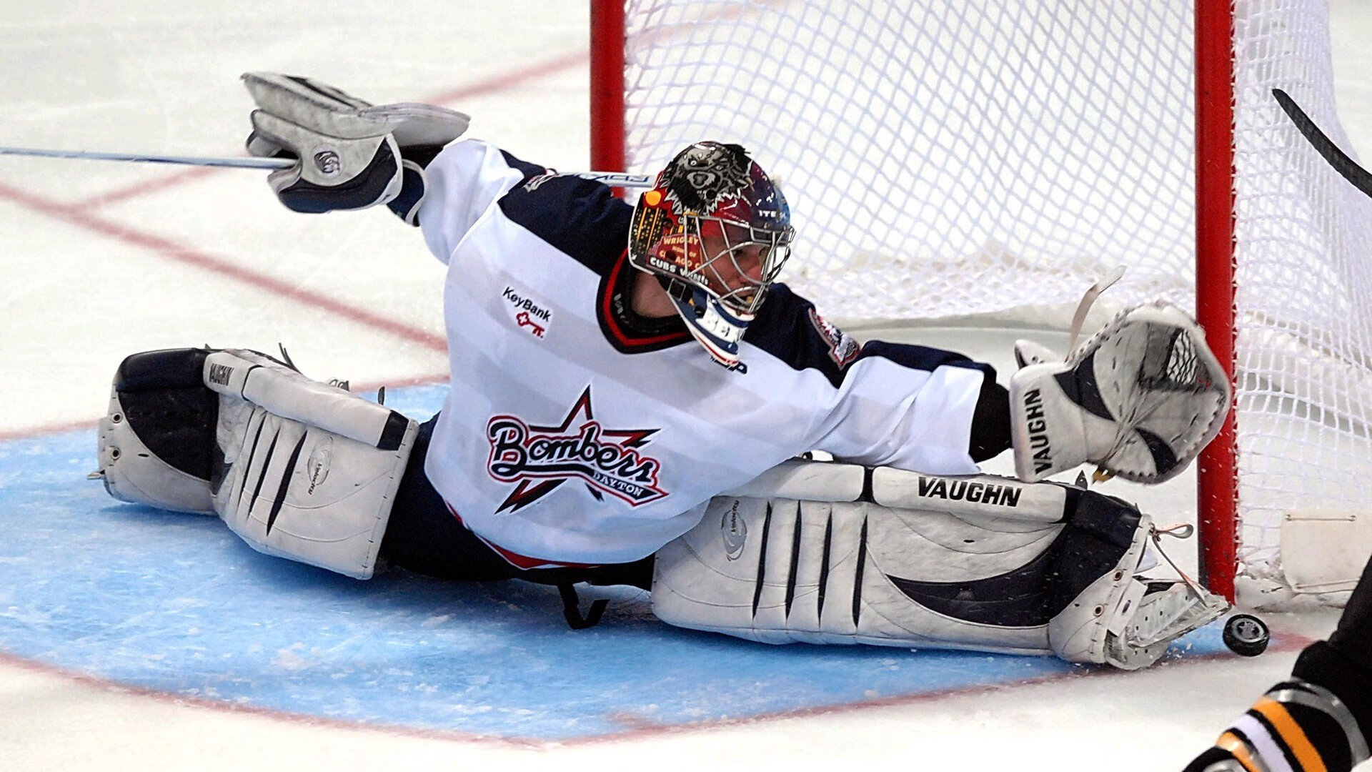 世俱杯分组-当爆发成为共同语言，马丁内利与伊拉克队的平行叙事