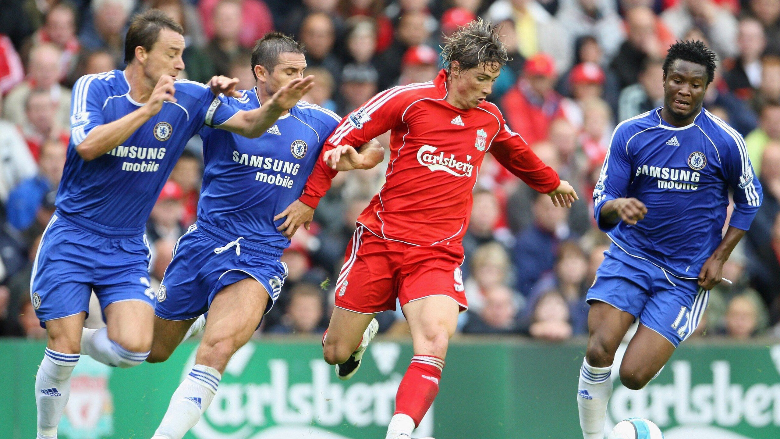 世俱杯直播-巴黎午夜的对决，法国队碾压波兰，17岁的火焰点燃全场