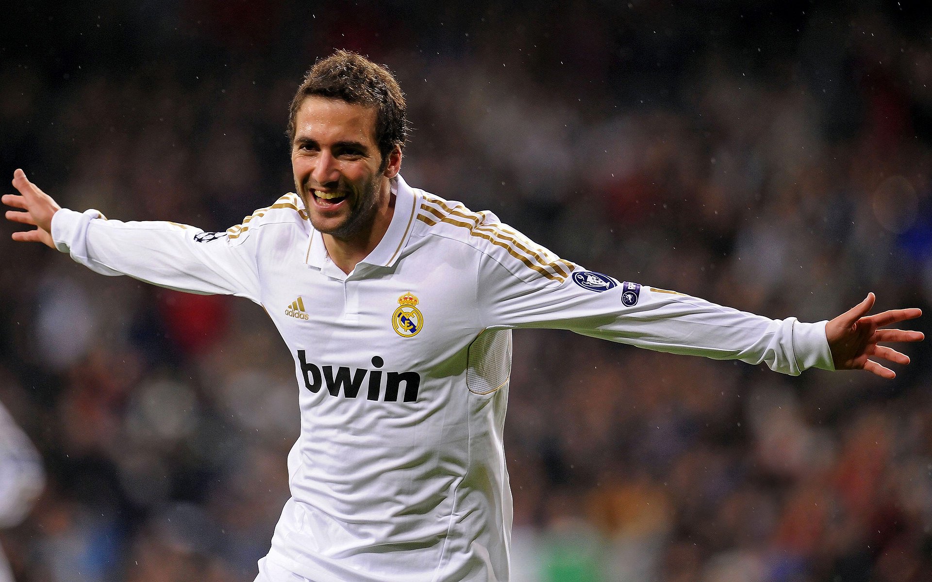 瞬间铸就永恒，从多特蒙德的逆转夜到库尔图瓦的沉默纪录